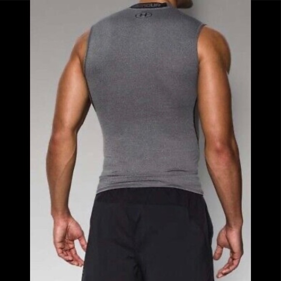 Under Amour compression top NWT - Picture 2 of 10